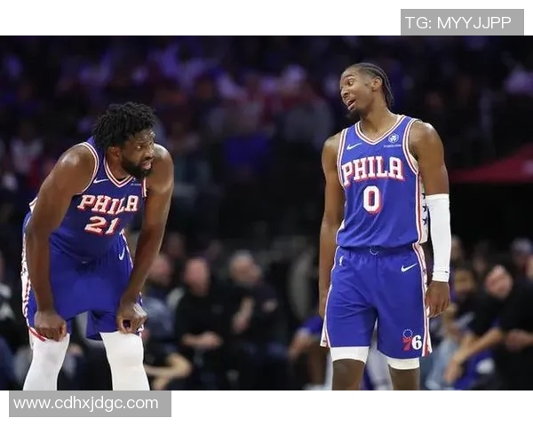 76人不败金身告破!恩比德20分马克西失关键球 5人上双无缘24分逆转 76人不败金身告破!恩比德20分马克西失关键球 5人上双无缘24分逆转