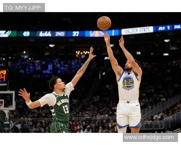 勇士有充足空间围绕字母哥补强，可以说勇士也是现阶段的雄鹿升级版