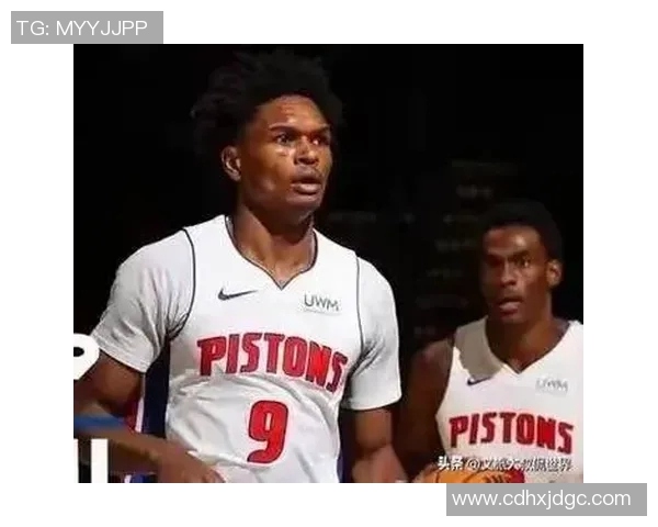 【菜鸟】弗拉格42分7板6助无愧状元 小内姆哈德14分11助锦上添花